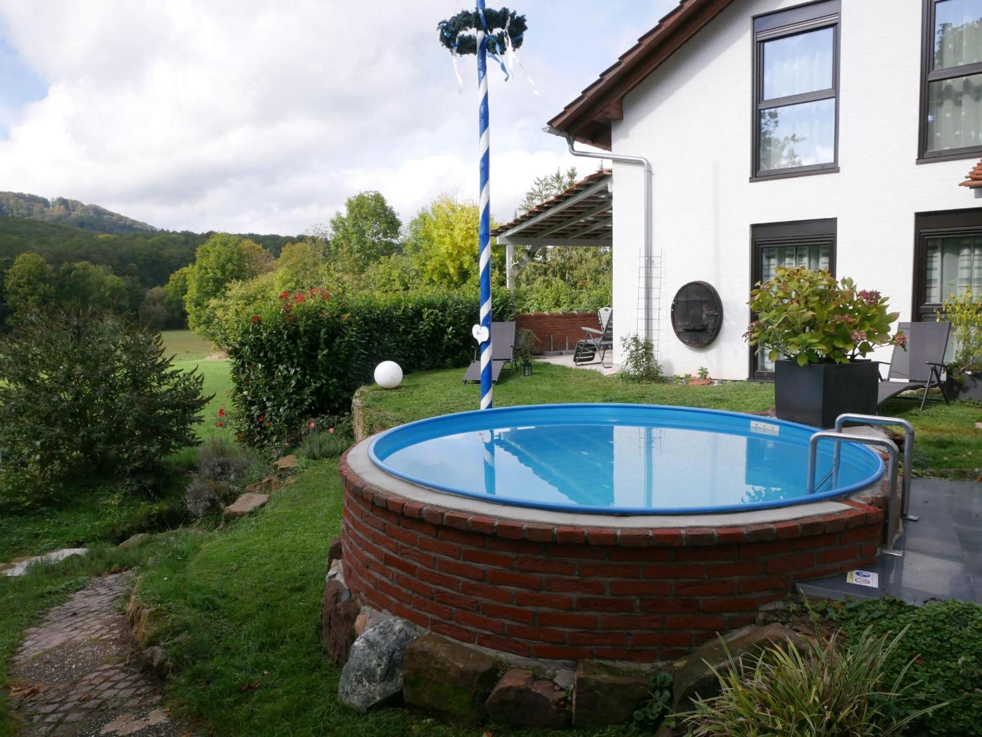 Ferienwohnungen Knodel Sachsenheim Exterior foto